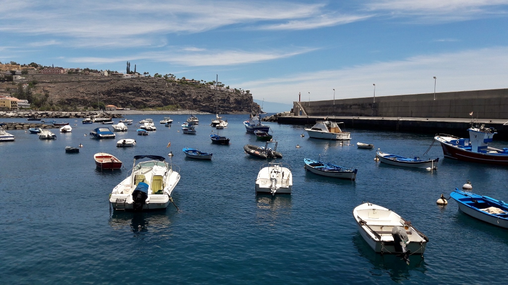 hafen-playa-santiago-la-gomera.jpg